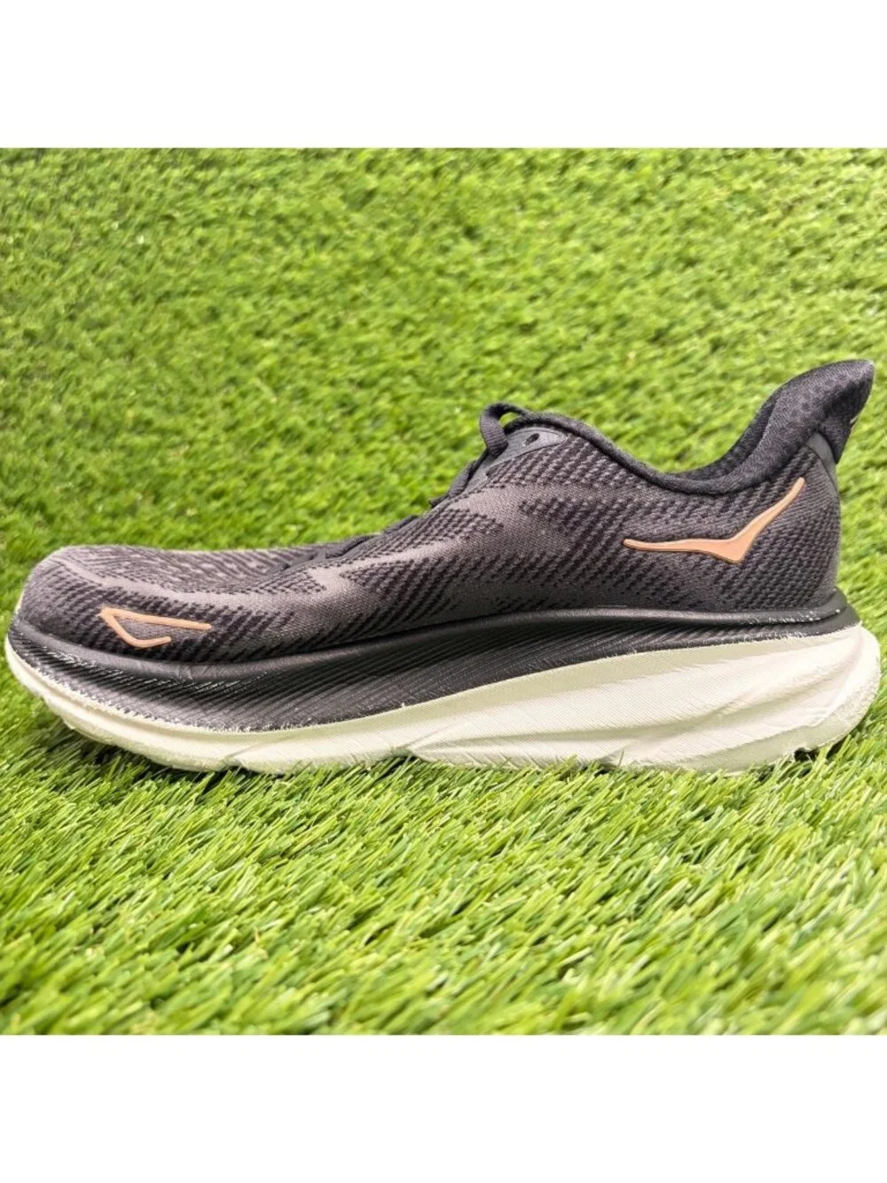 Hoka One One Clifton 9 Womens Size 6.5 Black Athletic Running Shoes Sneakers
